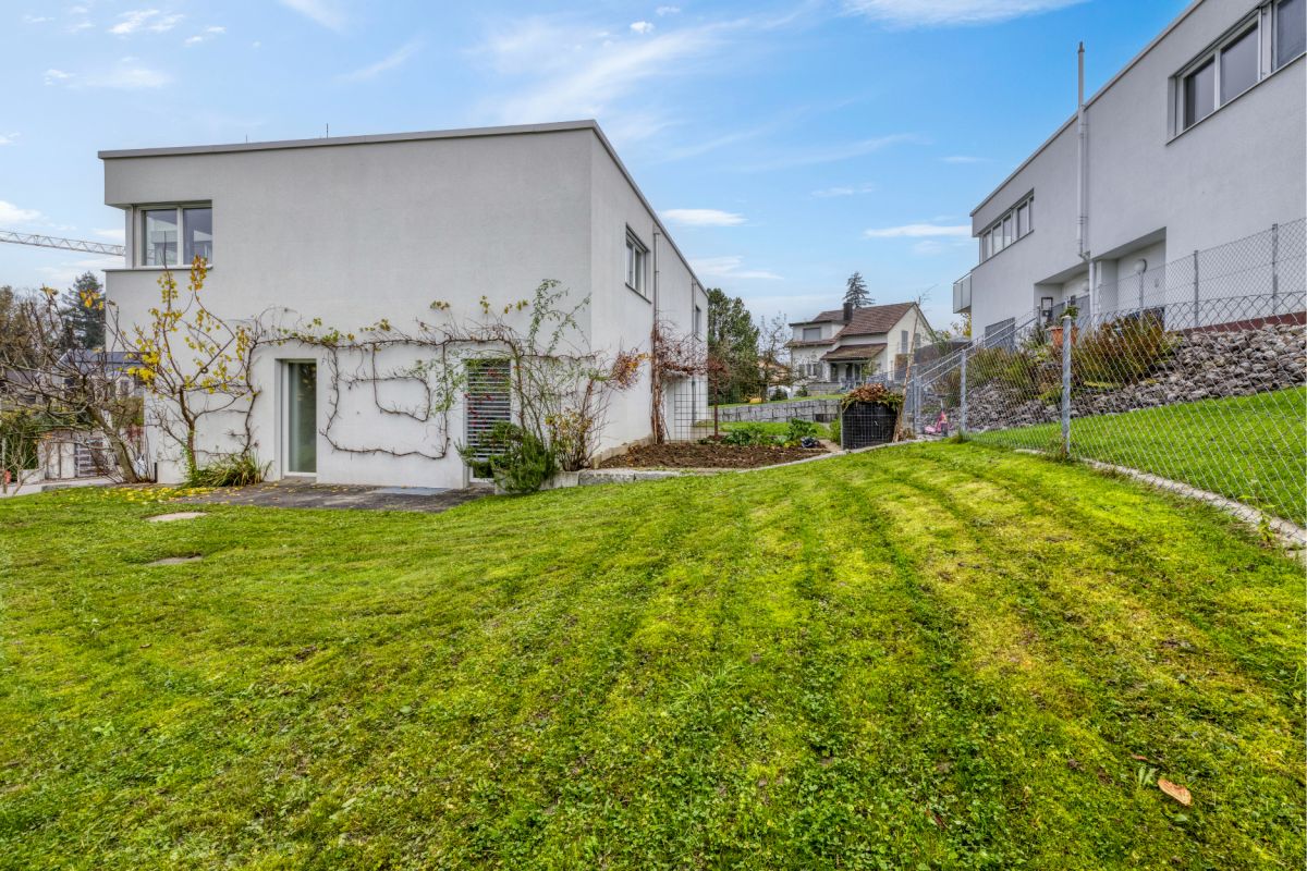 Moderne Doppelhaushälfte mit Wintergarten und viel Wohnkomfort - Bild 8