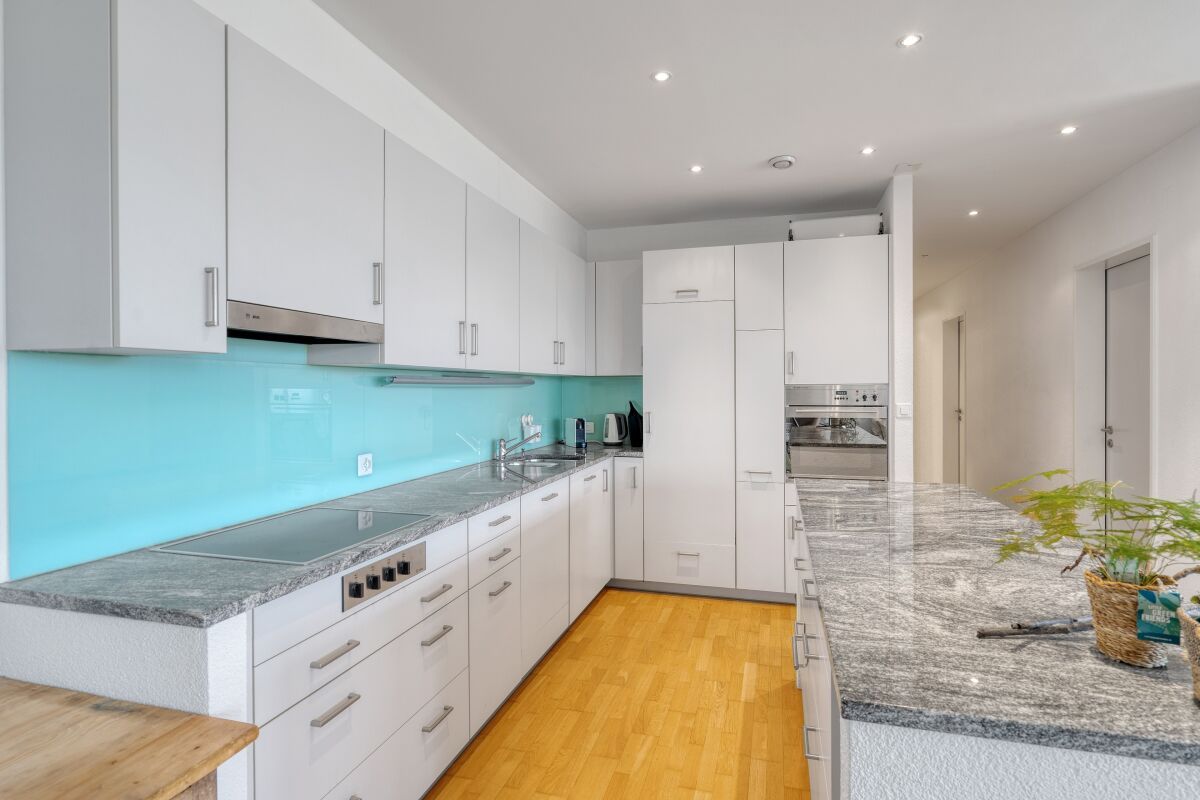 Moderne Wohnung mit Panorama-Aussicht an bester Lage - Bild 4