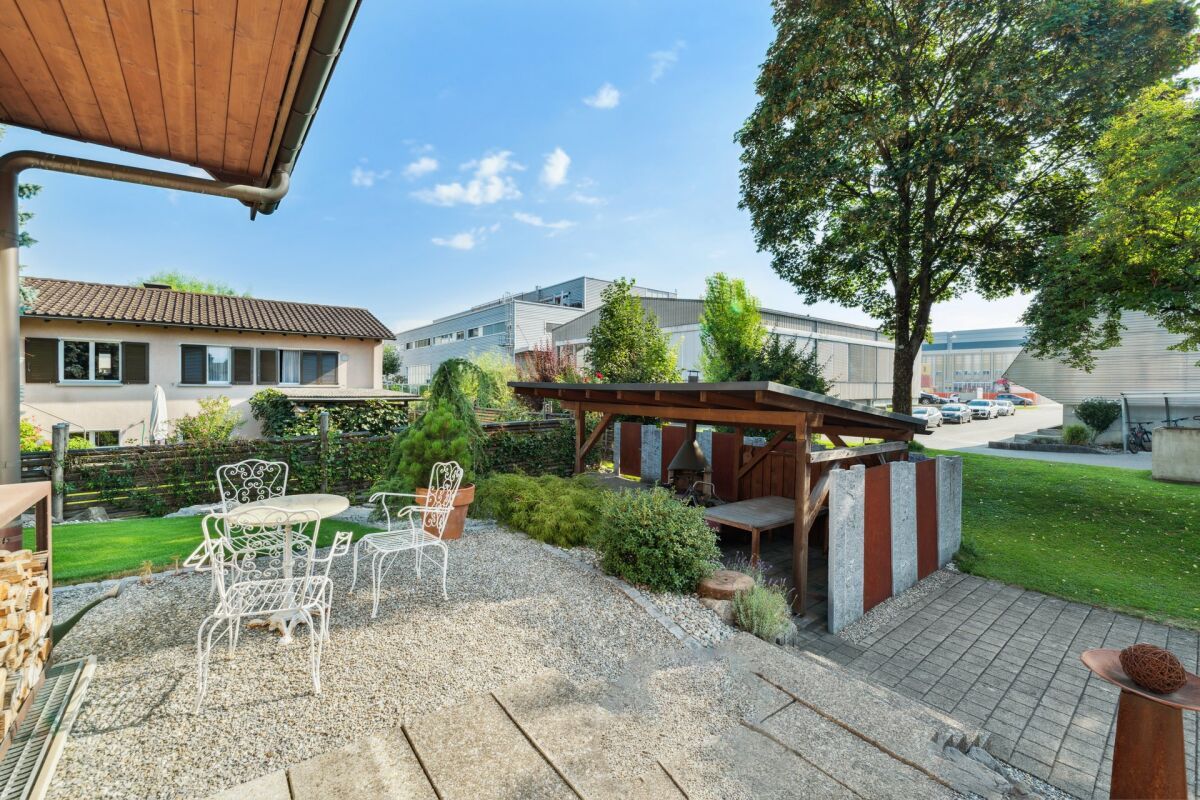 Gepflegtes Reiheneckhaus mit Wintergarten und Cheminée in Widnau - Bild 18