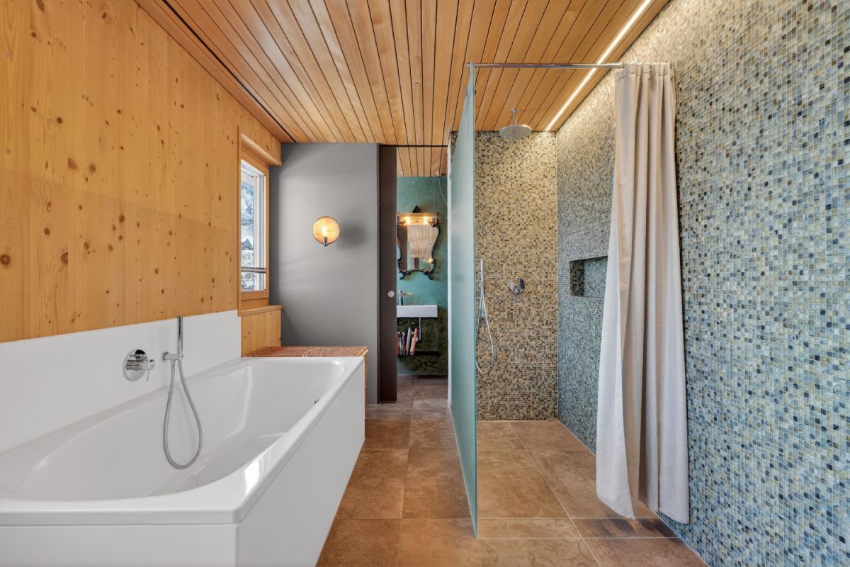 Exklusive Attikawohnung im modernen Holzbau und schöner Panoramasicht - Bild 7