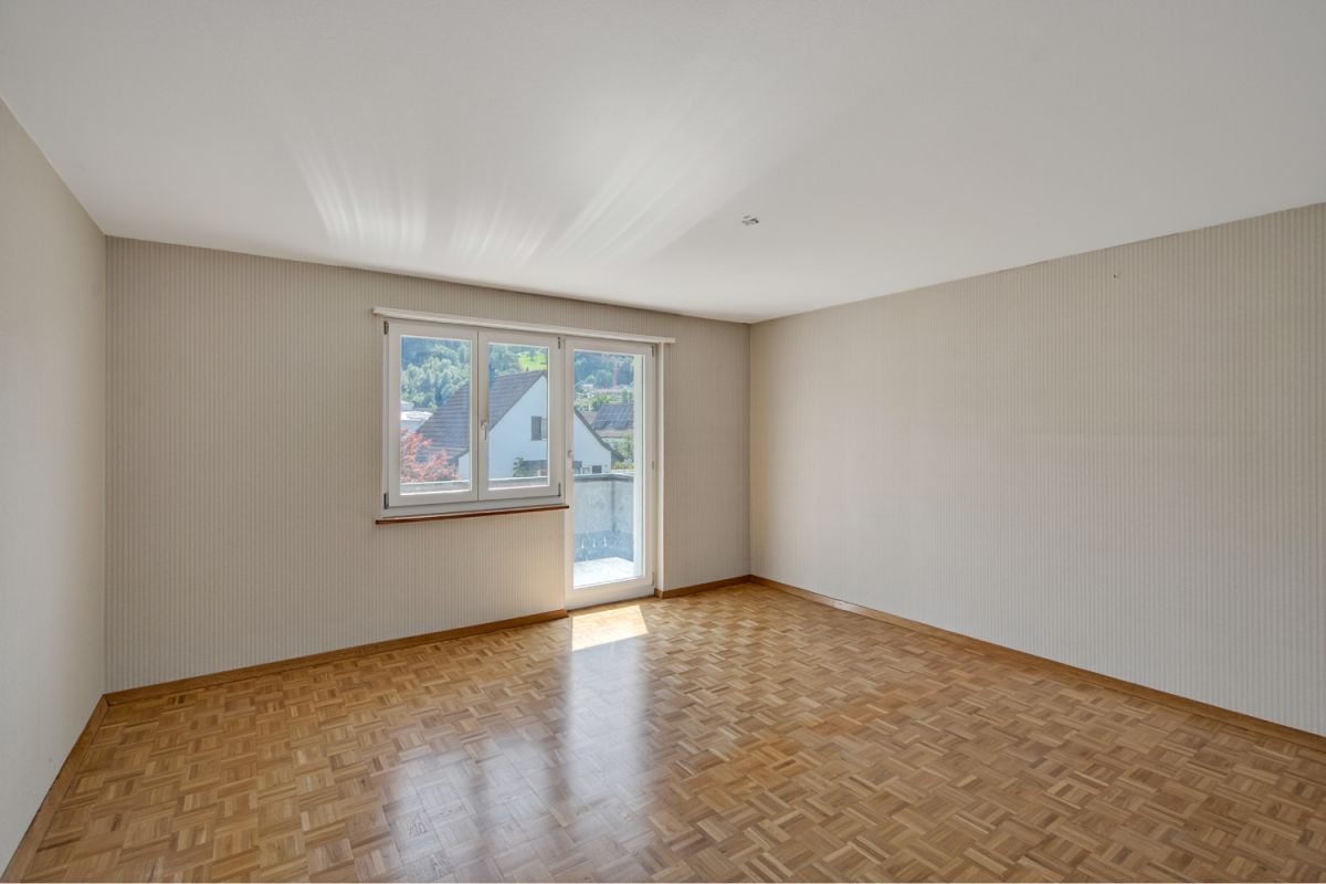 Freistehendes Einfamilienhaus mit Entwicklungspotenzial an ruhiger Lage - Bild 3