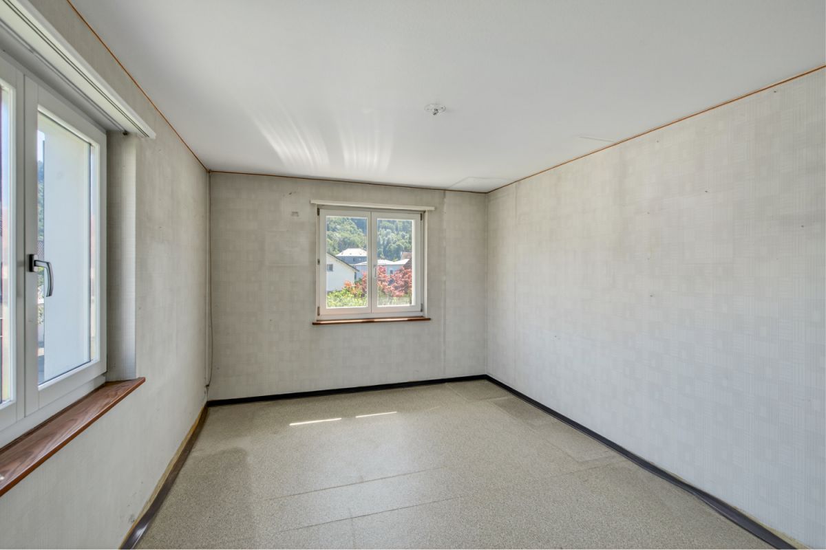 Freistehendes Einfamilienhaus mit Entwicklungspotenzial an ruhiger Lage - Bild 6