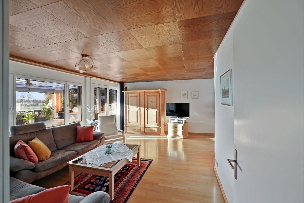 Familienfreundliches Einfamilienhaus mit grossem Garten in Balgach - Bild 2