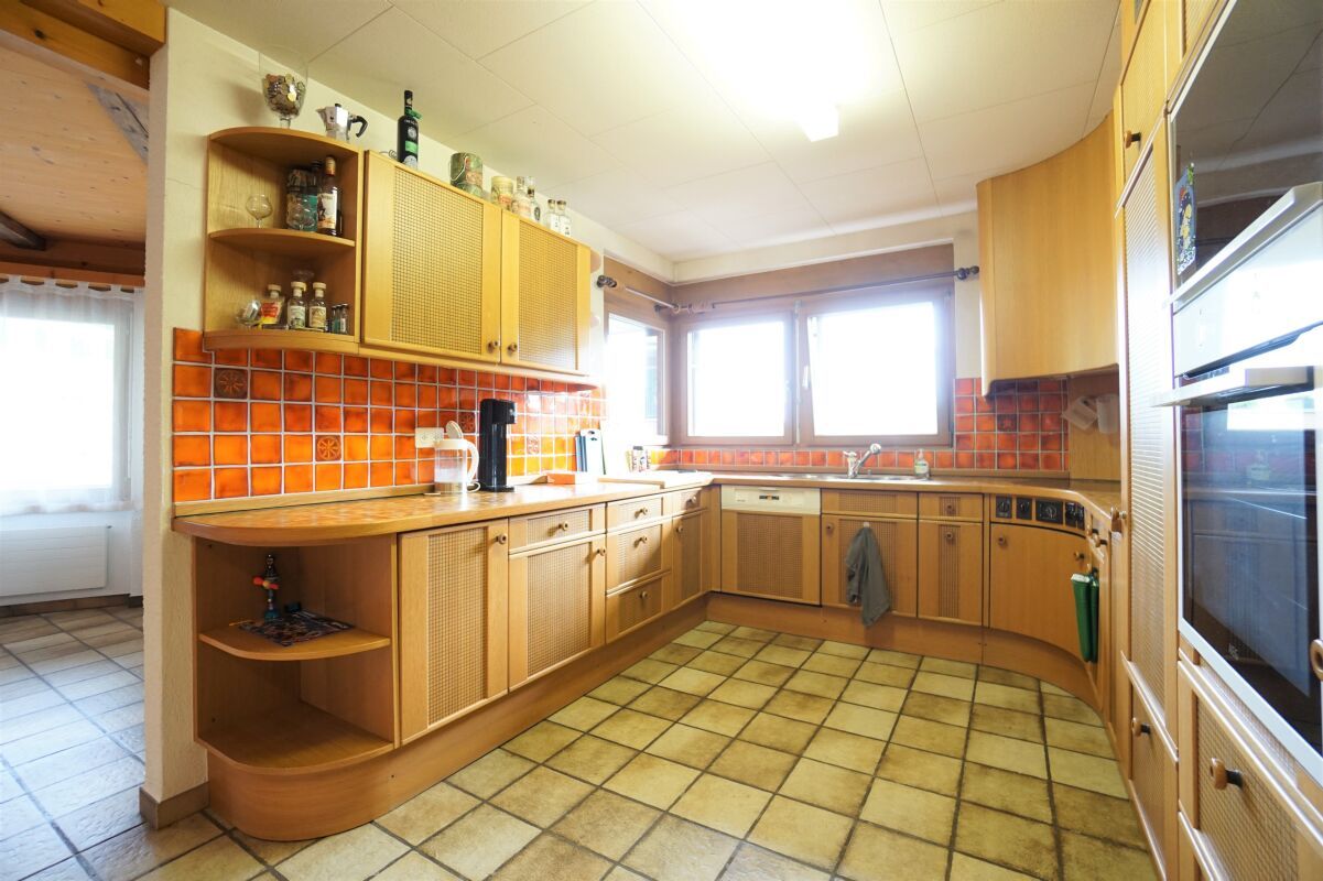 Einfamilienhaus mit attraktiver Baulandreserve - Bild 11