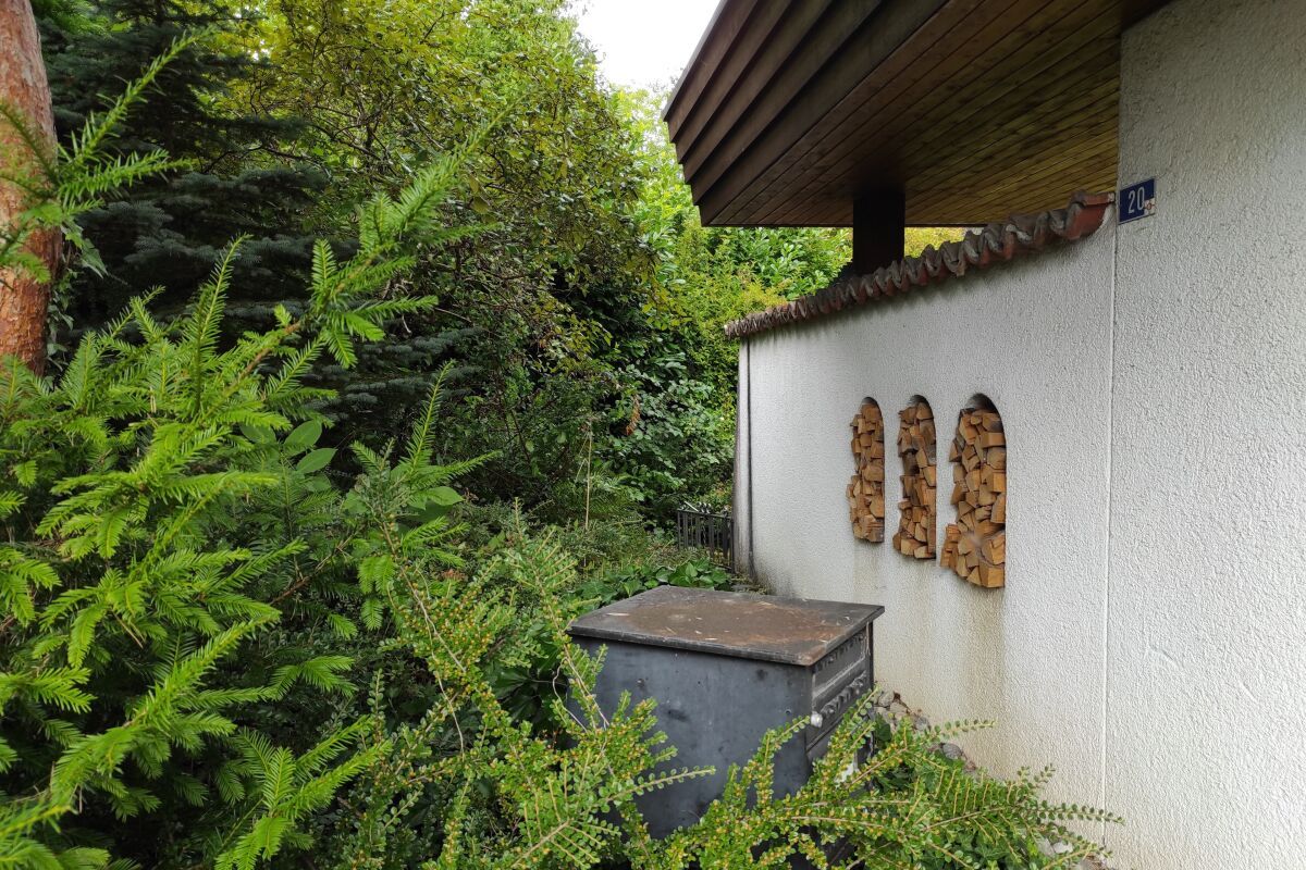Einfamilienhaus mit attraktiver Baulandreserve - Bild 15