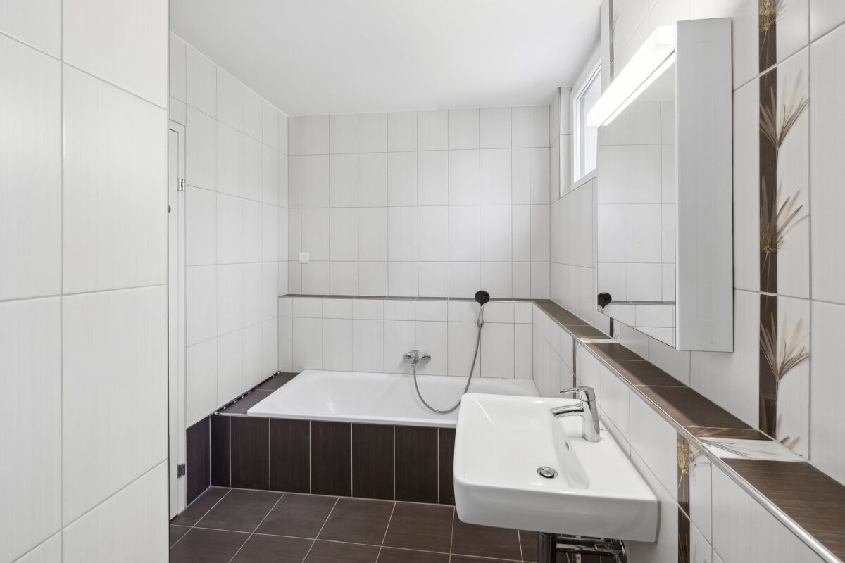 Modernes Wohnflair, frisch renoviert und einzigartig - Bild 13