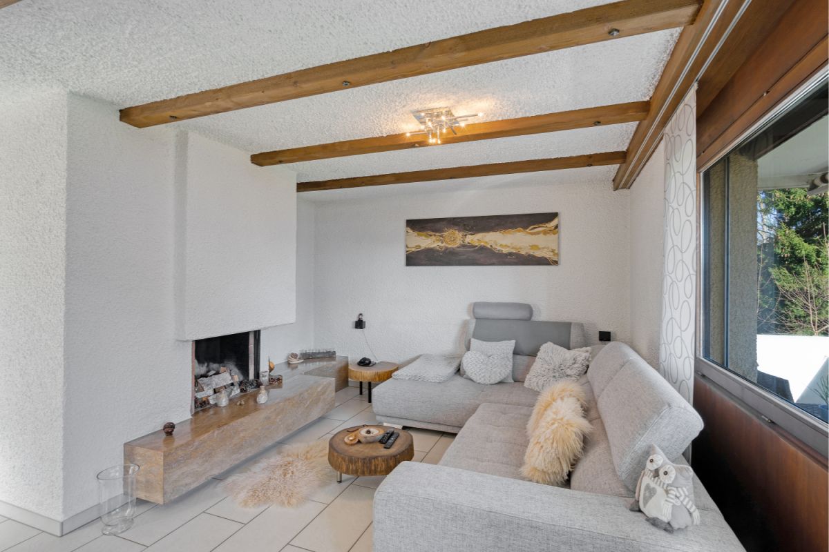 Wohnung mit Balkon und Cheminée an ruhiger Lage - Bild 2