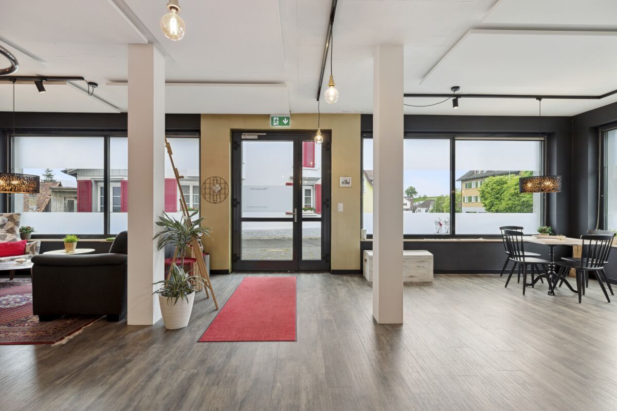 Vielseitige Gewerbeimmobilie an bester Lage in Altstätten - Bild 12