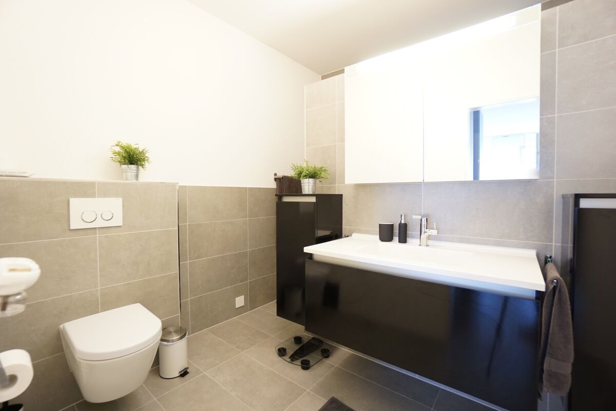 Neuwertige Gartenwohnung mit Weinbergblick in Berneck - Bild 13