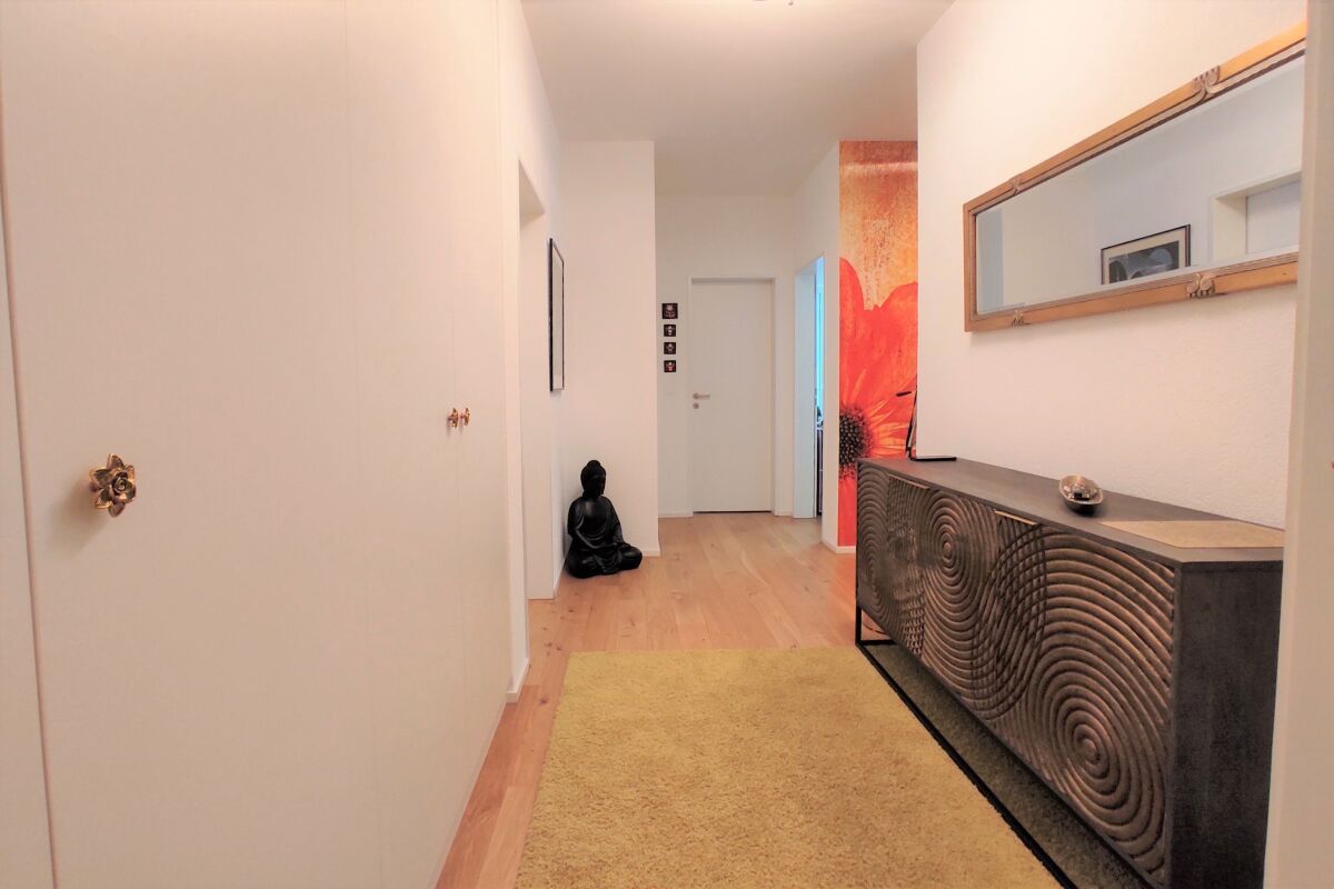 Neuwertige Gartenwohnung mit Weinbergblick in Berneck - Bild 8