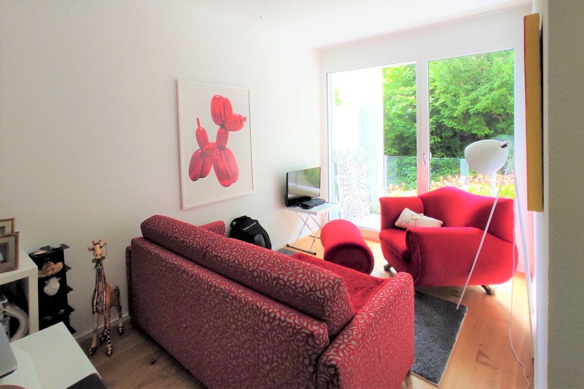 Neuwertige Gartenwohnung mit Weinbergblick in Berneck - Bild 9