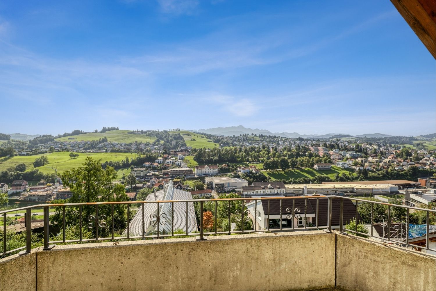 Einfamilienhaus mit Panoramablick auf das Säntis-Massiv - Bild 6
