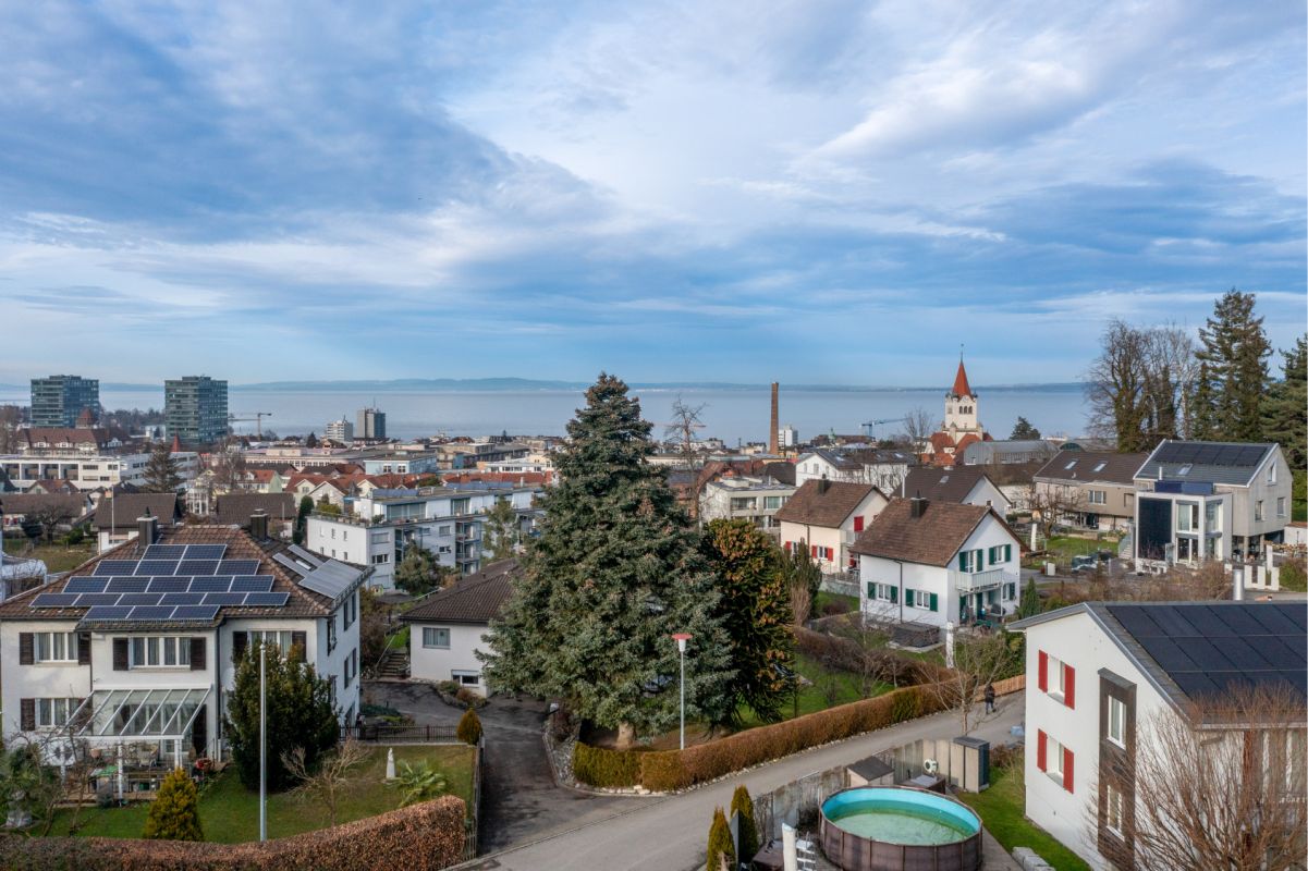Modernes Wohnen mit Bodenseeblick - Bild 11