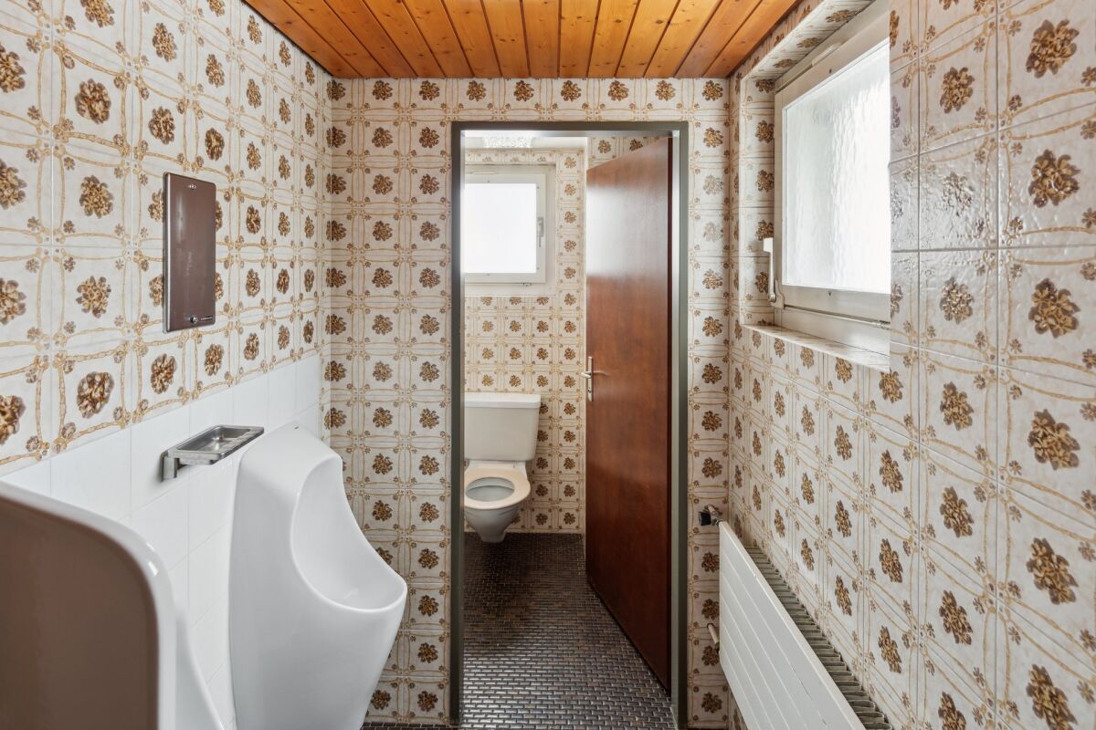 Wohn- und Gewerbehaus mit attraktiver Baulandreserve - Bild 12