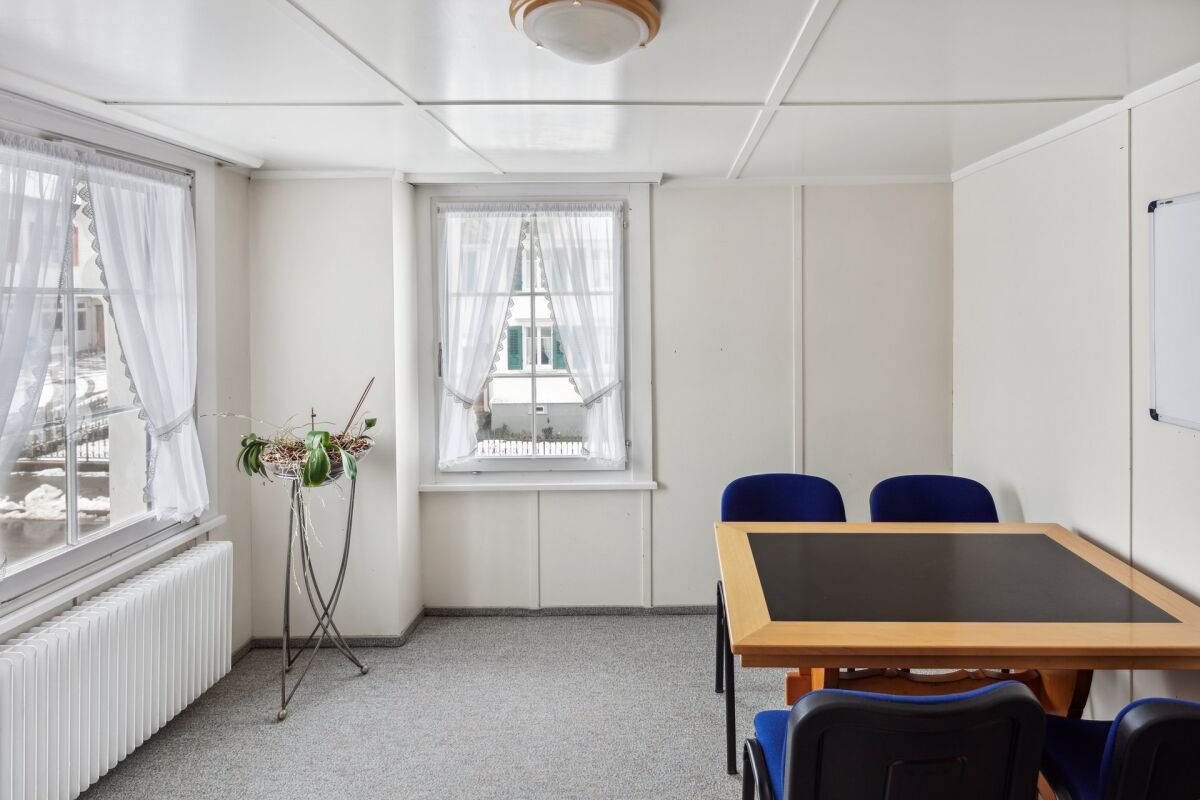 Wohn- und Gewerbehaus mit attraktiver Baulandreserve - Bild 15