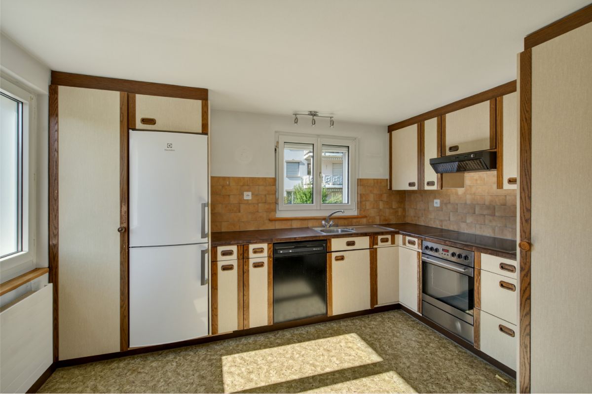 Freistehendes Einfamilienhaus mit Umbaupotenzial - Bild 3