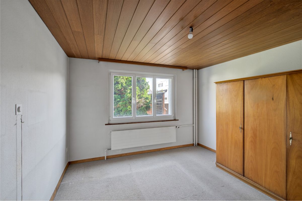 Freistehendes Einfamilienhaus mit Umbaupotenzial - Bild 5