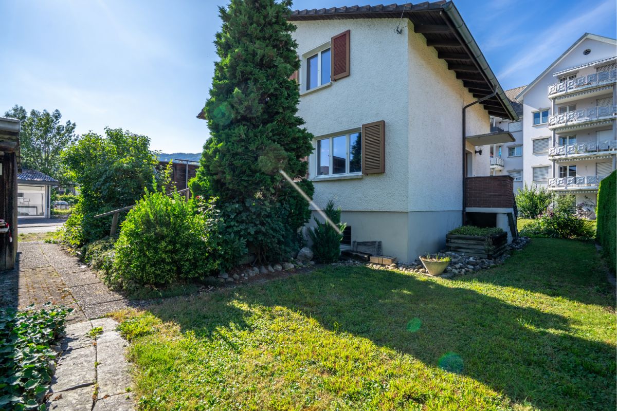 Freistehendes Einfamilienhaus mit Umbaupotenzial - Bild 9