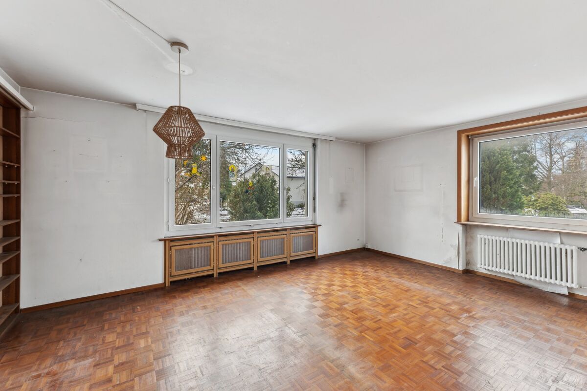 Freistehendes Einfamilienhaus an äusserst begehrter Lage - Bild 5