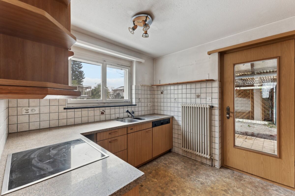 Freistehendes Einfamilienhaus an äusserst begehrter Lage - Bild 8