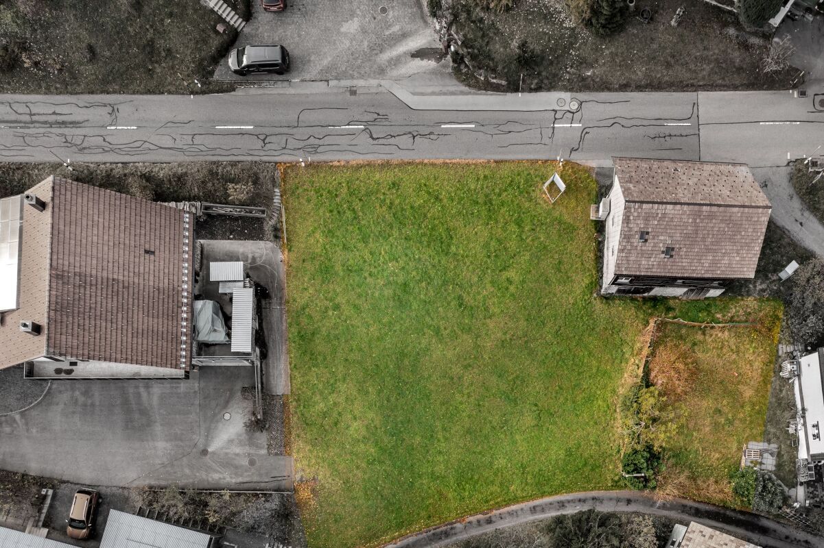 Traumhaftes Bauland mit unverbaubarer Fernsicht - Bild 3