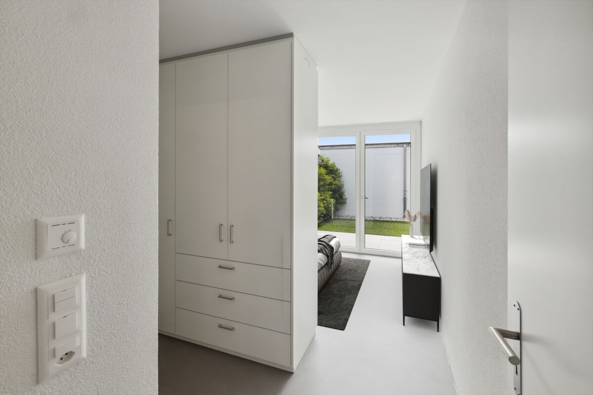Neuwertige Gartenwohnung mit Einfamilienhauscharakter - Bild 4