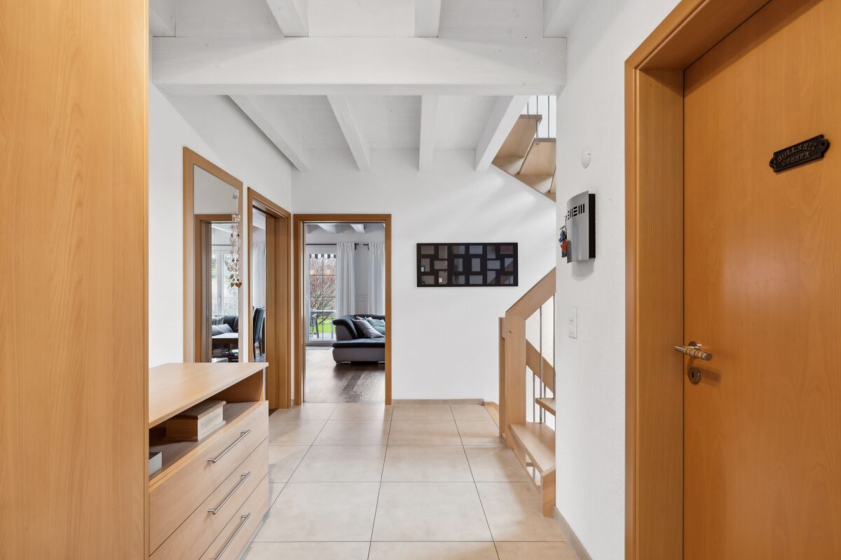 Exklusives Wohnjuwel im Grünen - Bild 5