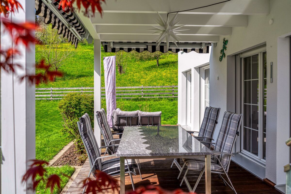 Exklusives Wohnjuwel im Grünen - Bild 9