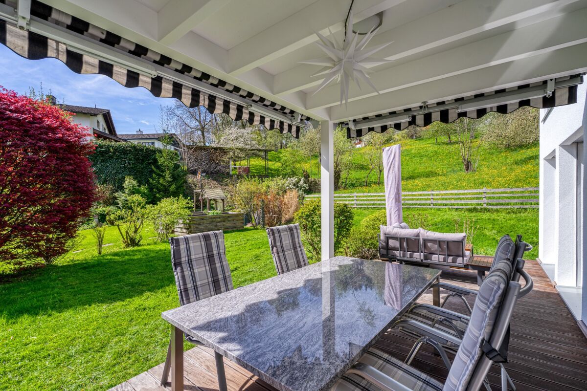 Exklusives Wohnjuwel im Grünen - Bild 10