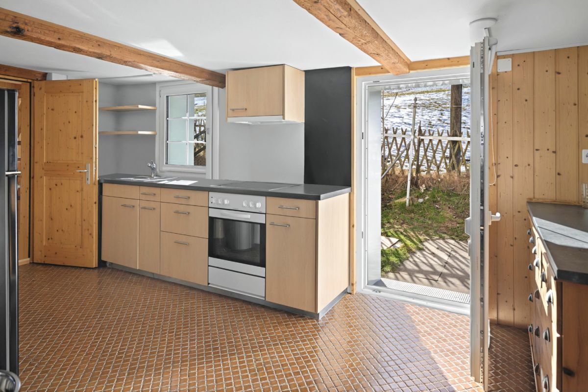 Historisches Einfamilienhaus mit Charme an idyllischer Lage - Bild 3