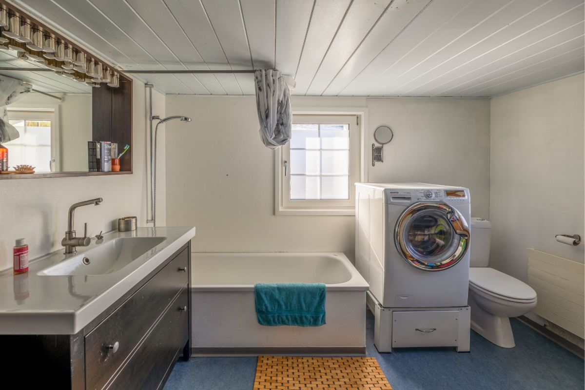 Historisches Einfamilienhaus mit Charme an idyllischer Lage - Bild 7