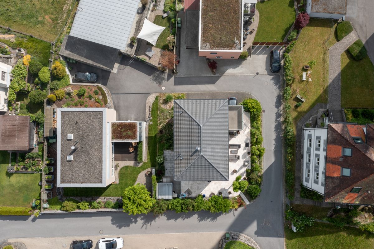 Modernes Einfamilienhaus mit herrlicher Weitsicht ins Rheintal - Bild 11