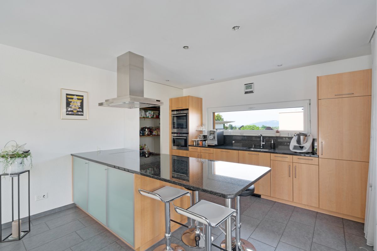 Modernes Einfamilienhaus mit herrlicher Weitsicht ins Rheintal - Bild 4